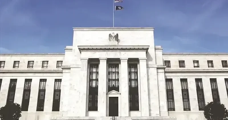 Fed’den 25 baz puan faiz indirimi Ekonomi Haberleri