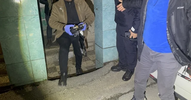 Eve yapılan baskında cephanelik çıktı, arama sırasında polise saldırdılar Bursa Haberleri