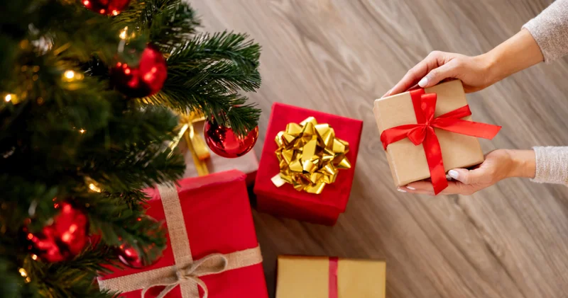 Bu yıl hediye seçmek daha kolay! 2026 ya girerken sevdiklerinizi mutlu edecek hediye fikirleri!