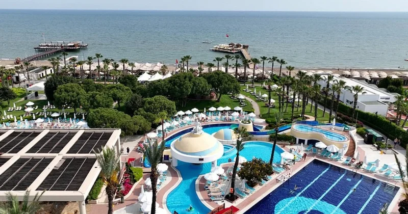 Eğitimde kriz MEB’de lüks Sözcü Gazetesi