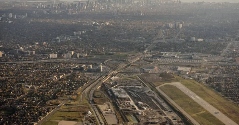 Terk edilmiş havalimanı 30 milyar dolarlık şehre dönüşüyor Sözcü Gazetesi