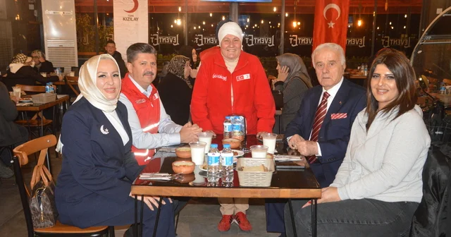 Türk Kızılay Sakarya Şubesi özel gereksinimli bireyler için etkinlik düzenledi Sakarya Haberleri