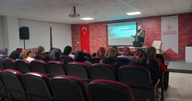 Kadınlara en iyi narkotik polisi anne eğitimi verildi Düzce Haberleri