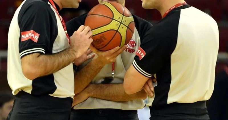 Hakeme kafa attı, hastanelik etti Sözcü Gazetesi