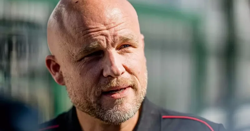 Güne damga vuran açıklama: Galatasaray oyuncumuz için bize teklif yapmadan onu İstanbul a götürdü