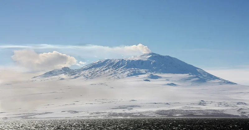 Bu dağ günden günde 6 bin dolarlık altın saçıyor ama kimse yaklaşamıyor Sözcü Gazetesi