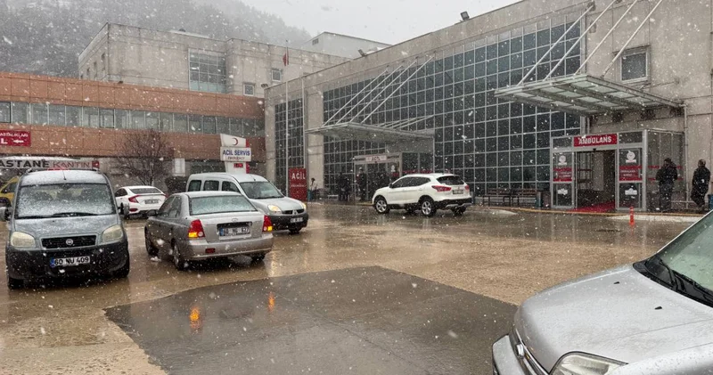 Tokat ta tartışma kanlı bitti: Husumetlisini başından vurarak öldürdü