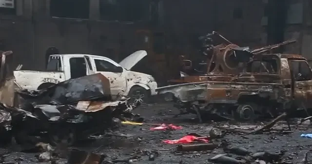 Halep’te YPG/SDG’ye ait askeri depo vuruldu: Hurdaya dönen araçlar böyle görüntülendi VİDEO İZLE