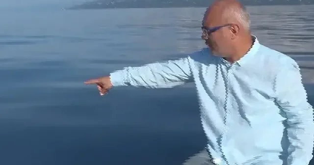 Rize açıklarında petrol müjdesi: Uzman isim bölgeye sondaj gemisi gönderilmeli diyerek anlattı VİDEO İZLE