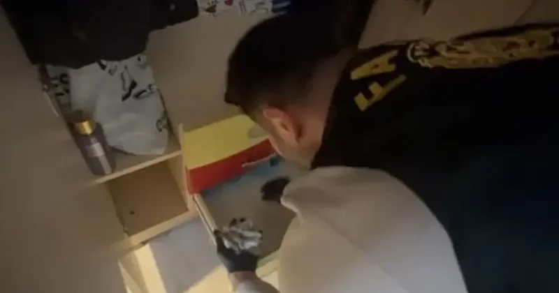 İstanbul da gündüz vakti bir eve ateş açıldı