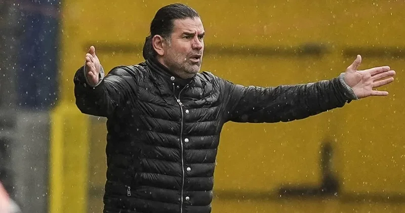 Yabancı oyuncuyu limon gibi sıkmak lazım cezayı hocalar çekmesin dedi görevine son verildi