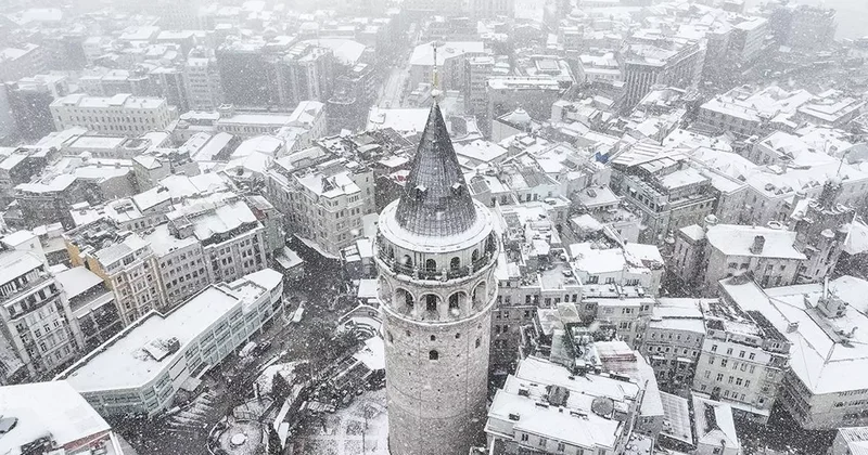 İstanbul için son dakika kar uyarısı! Şen: İşi olmayan dışarı çıkmasın, sabaha kadar devam edecek