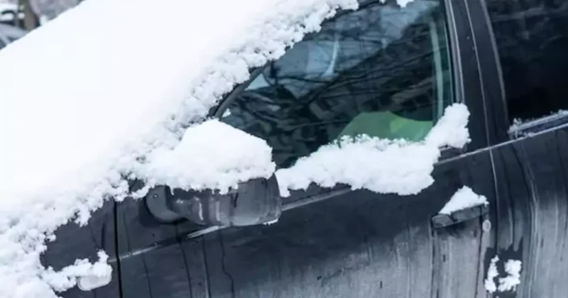 Otomobilinizin camına sürün! Kar ve yağmurda imdadınıza yetişecek