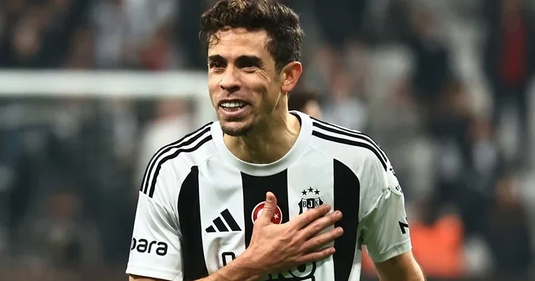Beşiktaş tan ayrılan Gabriel Paulista, yeni takımına imzayı attı