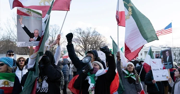 ABD deki İran protestolarına saldırı