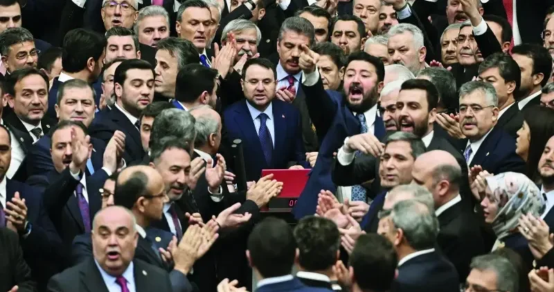 Yemin töreninde CHP provokasyonu Yerel Gündem Haberleri