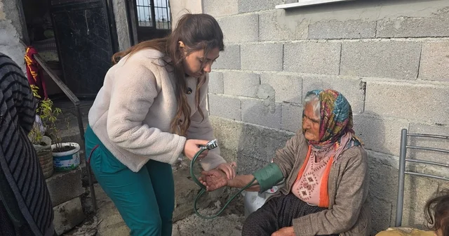 Tarsus Belediyesinden Kapı Kapı Gönül Köprüsü Mersin Haberleri