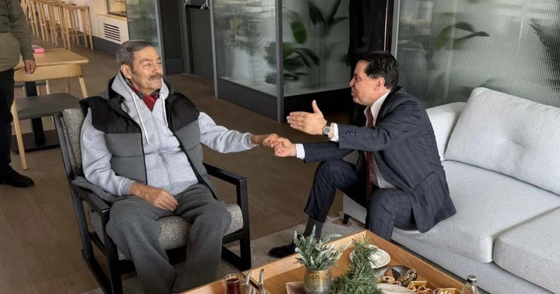 Ahmet Özer den Kadir İnanır a ziyaret