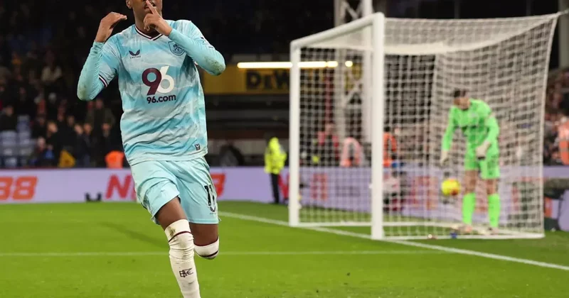 İşte futbol bu! Geriden gelip 16 maçlık hasreti bitirdiler