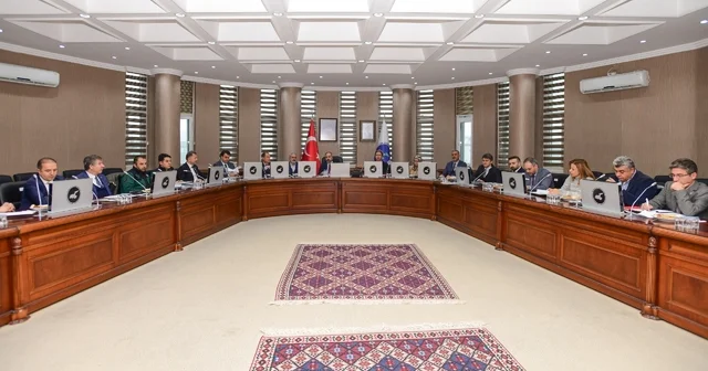 Van YYÜ Danışma Kurulu Sürdürülebilir Su Yönetimi gündemiyle toplandı Van Haberleri