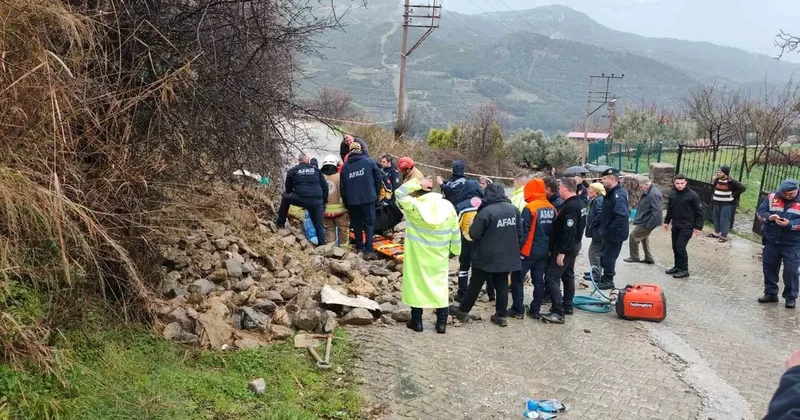 Manisa’da aşırı yağmurlardan istinat duvarı çöktü: 1 ölü