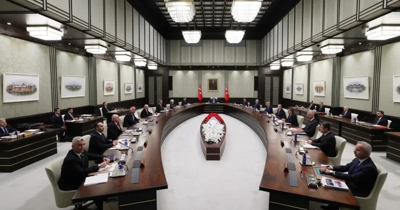 Kabinede değişim rüzgârı iddiası: Erdoğan 4 bakanı daha görevden alacak