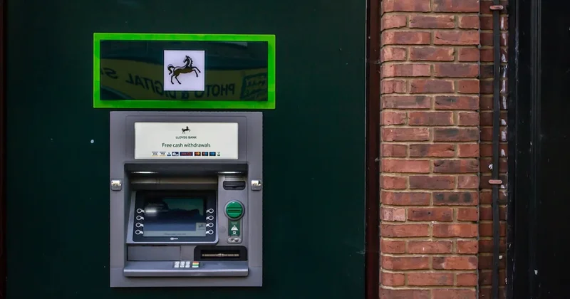 Dev banka 95 şubesini birden kapatıyor Sözcü Gazetesi