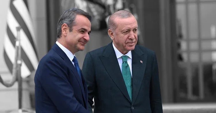 Cumhurbaşkanı Erdoğan ve Miçotakis görüşmesinin perde arkası: Yunan basını, tesbih ve albüm detaylarını yazdı