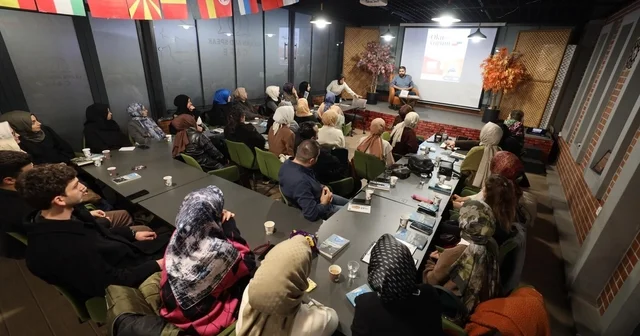 Kitaphane de Doğu Türkistan konuşuldu Kocaeli Haberleri