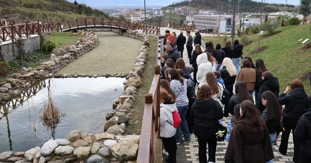 Akçakocalı öğrenciler botanik bahçesine hayran kaldı Düzce Haberleri
