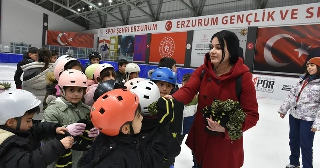 Minik yüreklere HİS ten bere desteği Erzurum Haberleri