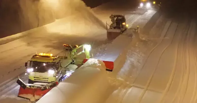 Japonya da yoğun kar yağışı nedeniyle hayatını kaybedenlerin sayısı 46’ya yükseldi