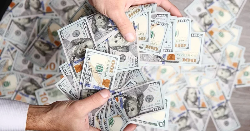 Sokaklarda yaşıyordu, tek bir biletle milyoner oldu Sözcü Gazetesi