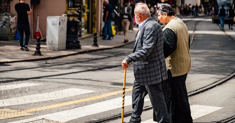 Türkiye yaşlanıyor: Yaşlı nüfus 10 milyona dayandı Sözcü Gazetesi