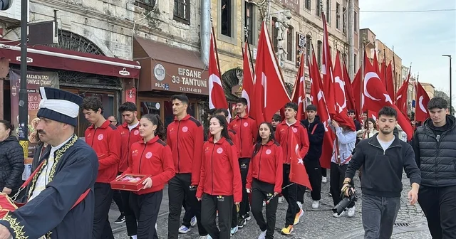 Çanakkale Deniz Zaferi nin 111 inci yıl dönümü etkinlikleri başladı Çanakkale Haberleri