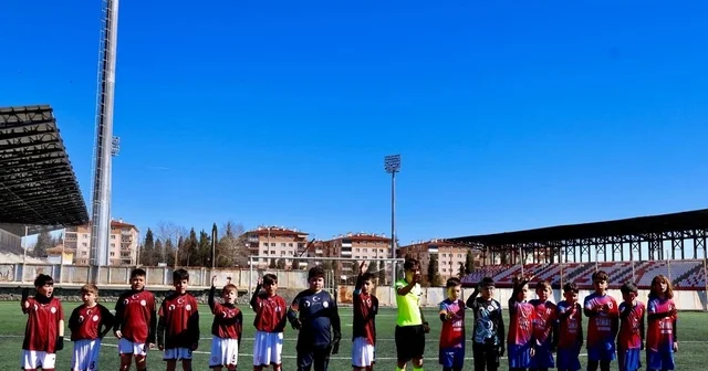Bilecik te Küçük Erkekler Futbol Müsabakaları heyecanla sürüyor Bilecik Haberleri