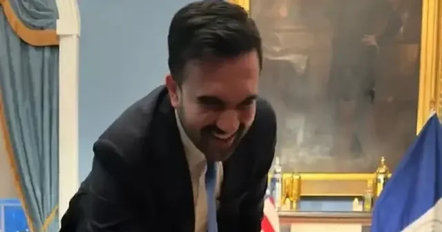 New York Belediye başkanı Zohran Mamdani düzenlediği iftar programında namaz kıldı VİDEO İZLE