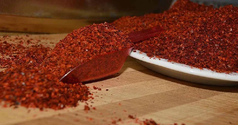 Bakanlık baharat markalarını ifşa etti: Pul biber diye domates satmışlar