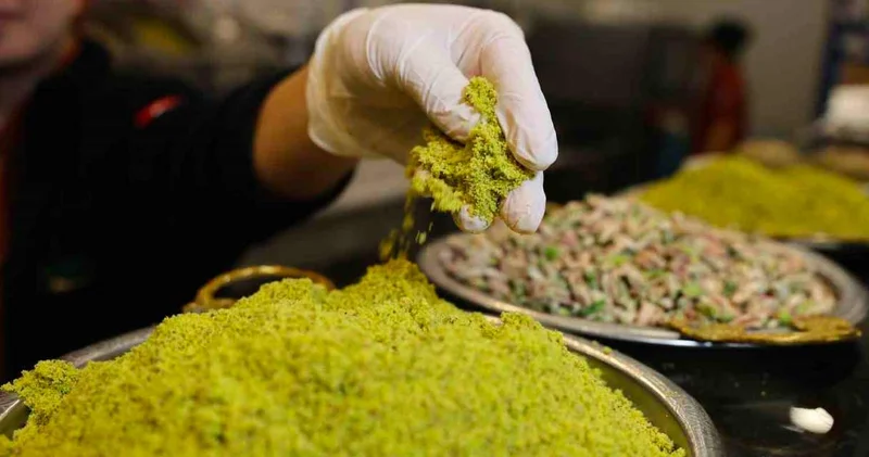 Çocuklara Antep fıstığı yerine bezelye yedirmişler