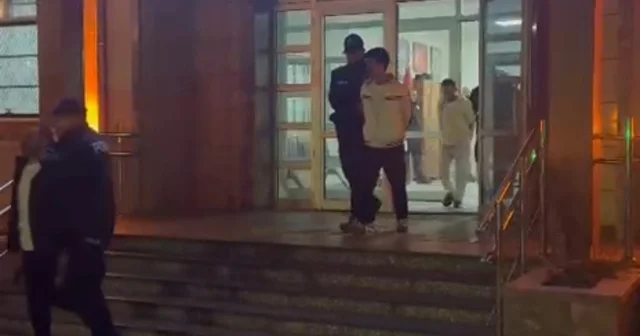 Firari hükümlü baba ve iki oğlu yakalandı Adana Haberleri