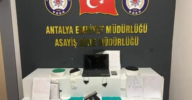 Dini duyguları istismar ederek 2 milyon liralık vurgun yapan 2 şahıs tutuklandı Antalya Haberleri