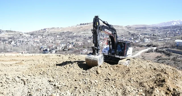 Yeşilyurt un Mullakasım Mahallesi yeni yollarla buluşuyor Malatya Haberleri