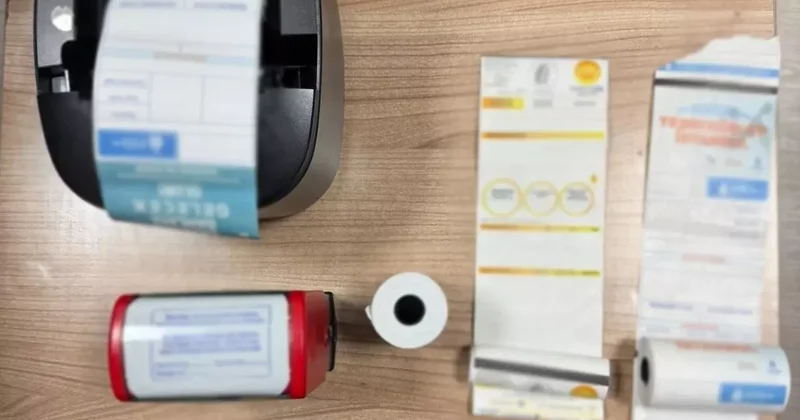 İstanbul’da yabancılara sahte belge düzenleyen şebeke çökertildi: 13 gözaltı