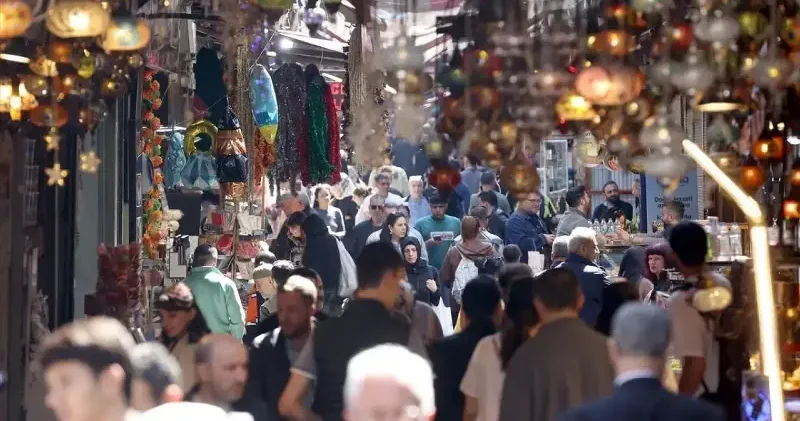 Bayram alışverişlerinde fırsat indirimi tuzağı: Haksız fiyat artışına ve etiketsiz satışa dikkat Aktüel Haberleri