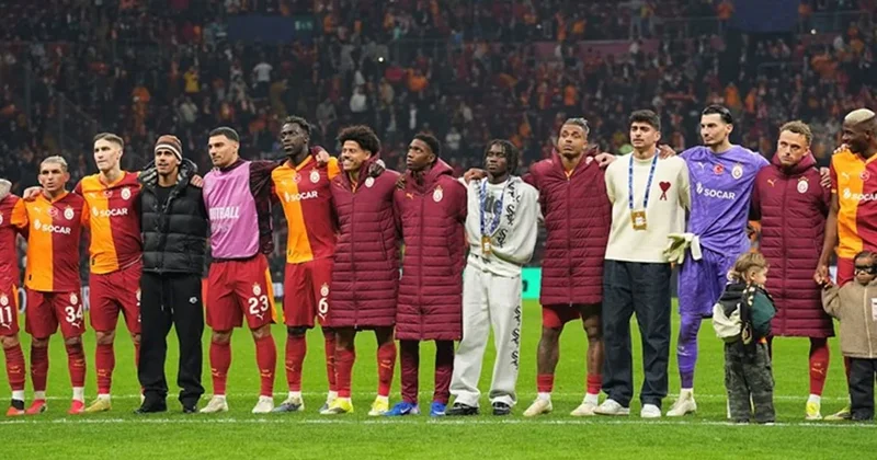Galatasaray ın eski yıldızı Çok büyük tehlike var diyerek isimleri tek tek saydı Sözcü Gazetesi