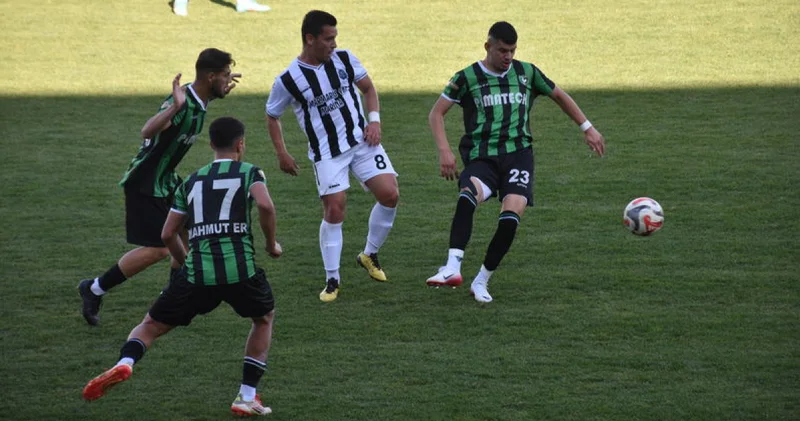 Denizlispor amatörde de tutunamadı! Futbol Haberleri