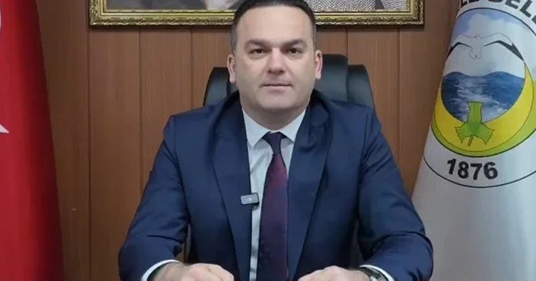 Belediye başkanlığı görevinden uzaklaştırılmıştı: Taciz iddiası ile tutuklanan Hasbi Dede ye tahliye