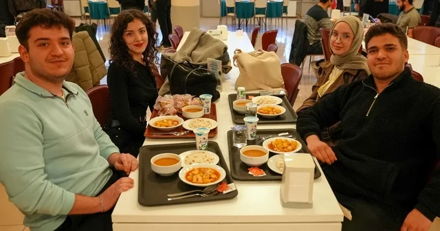 Karabük Üniversitesi nde Kızıl Elma İftarı gerçekleşti Karabük Haberleri