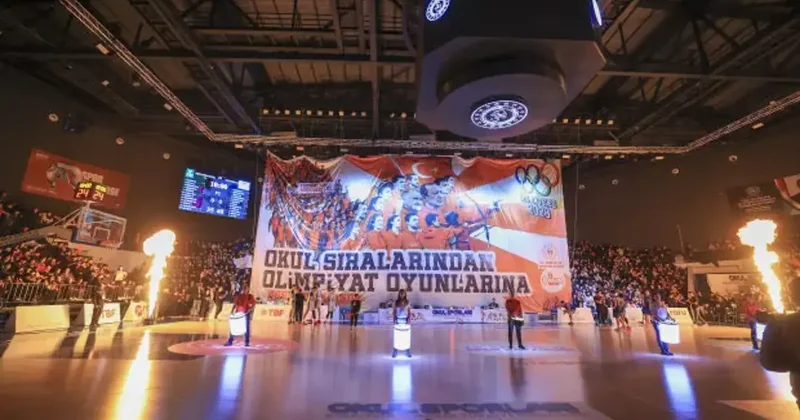 Okul sıralarından Olimpiyat Oyunlarına! Bakan Bak: Geleceğin 12 Dev Adamları yetişiyor