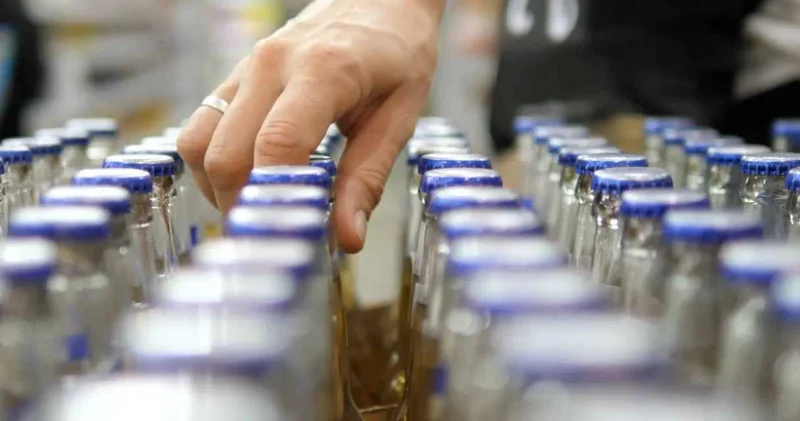 O ülkede gece alkol satışı yasaklandı! Mecliste karar alındı